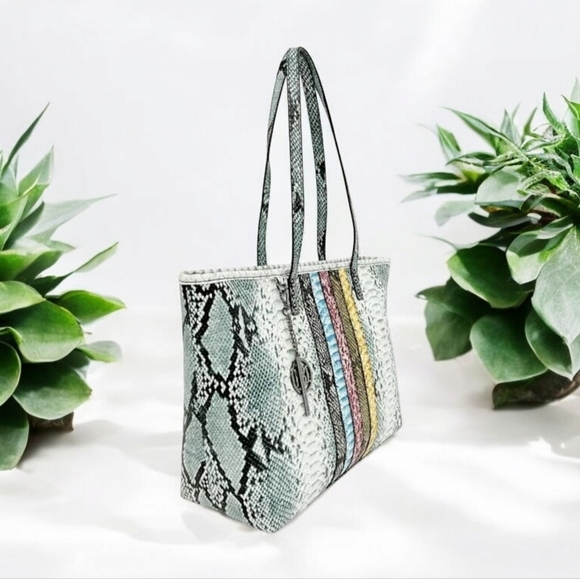 NWT Badgley Mischka Tote with Snake Print - Picture 3 of 11